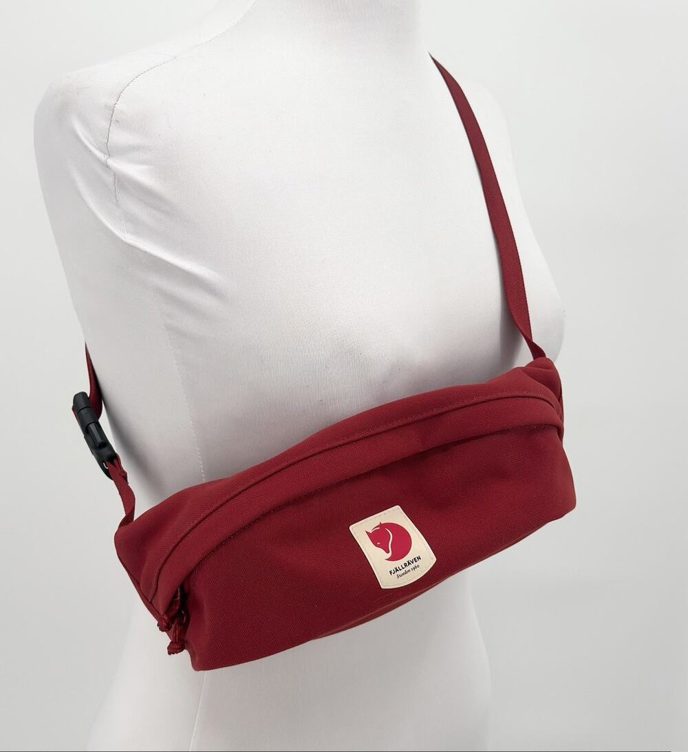 Fjällräven Fjallraven Medium Ulvo Recycled Nylon Belt Bag Hip Pack Crossbody Red